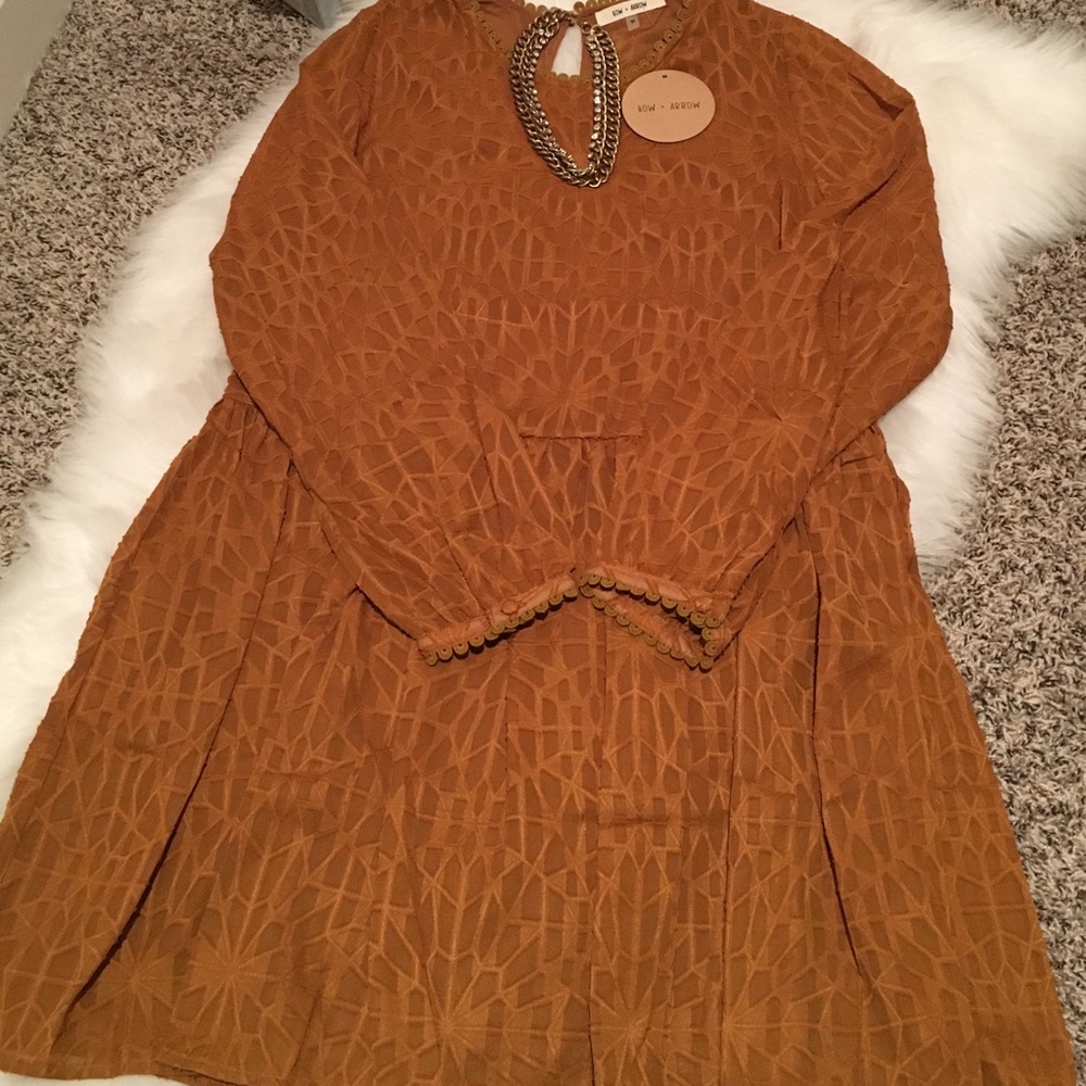 Bow & Arrow Tunic dress - Picture 6 of 8